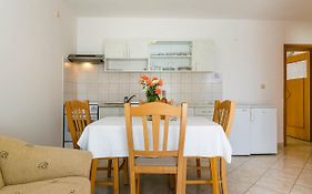 Apartmani Luka