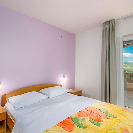 Apartmani Luka Kornić Esterno foto