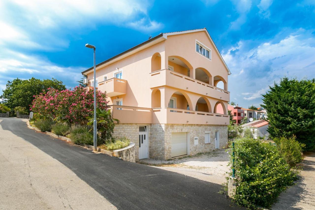 Apartmani Luka Kornić Esterno foto