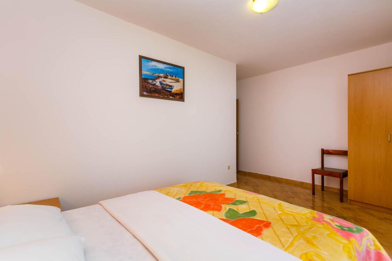 Apartmani Luka Kornić Esterno foto